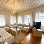 The Dream Villa Kastoria